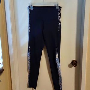 Champion navy medium ankle length leggings